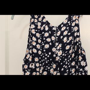 NWT. MINKPINK daisy navy jumpsuit